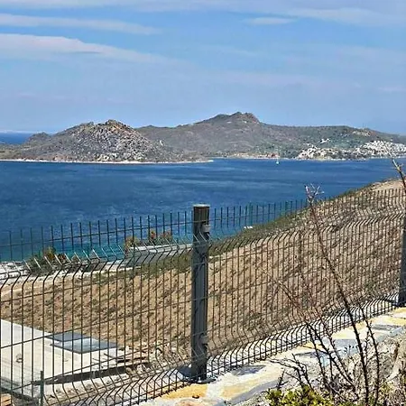 3 Bedroom With Great View Close To Marina * Yalıkavak