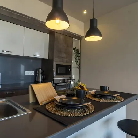 3 Bedroom With Great View Close To Marina Villa